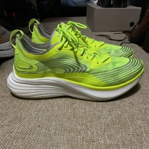 APL running shoes